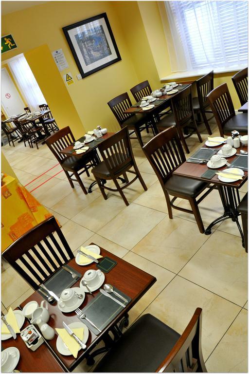 Maple Hotel Дублин Экстерьер фото
